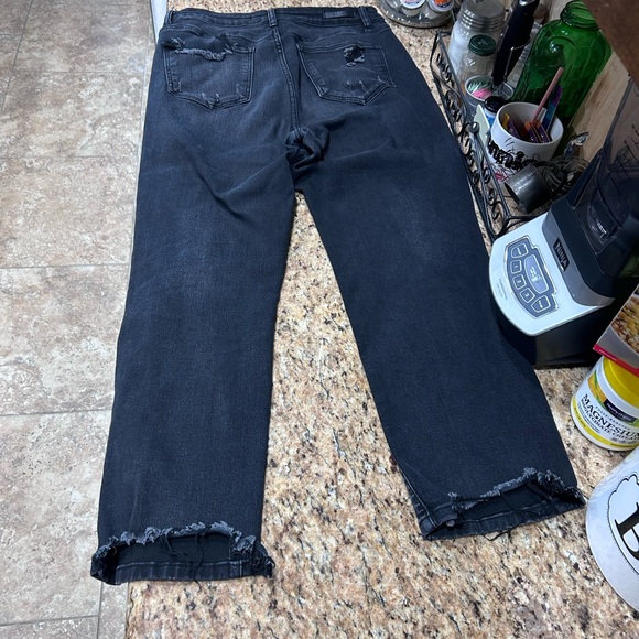 Risen Distressed Black Women's Jeans - Picture 5 of 7